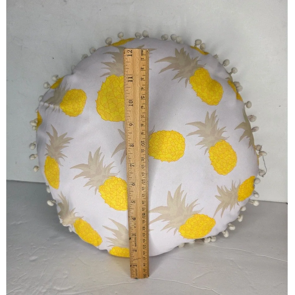 N/A round decorative